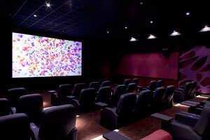 Refurbishing older cinemas with new acoustic walls