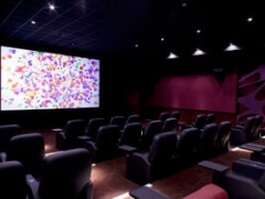 Refurbishing older cinemas with new acoustic walls